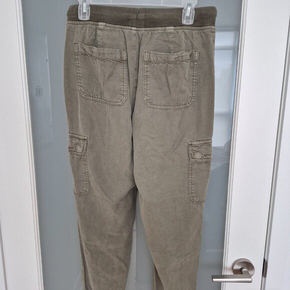 Garage Cargo Women`s Pants - Picture 6 of 7